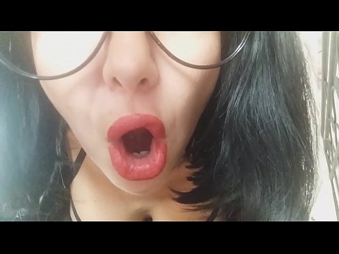 ❤️ Zemer, njerka jote nuk te le te shkosh ne shkolle sot... Kam shume nevoj per ty... Porno ruse tek ne ❌