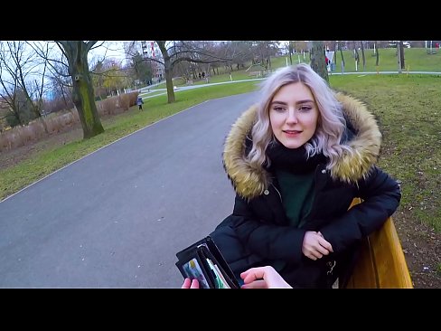 ❤️ Swallows sperma e nxehtë e një të huaji për para - blowjob në park nga Eva Elfie Porno ruse tek ne ❌